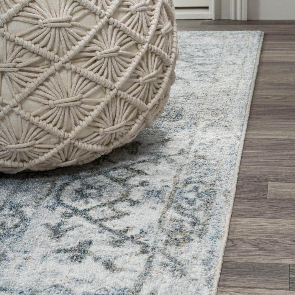 JONATHAN Y Pavel Distressed Medallion Low-Pile Machine-Washable Light Gray/Blue 5 ft. x 8 ft. Area Rug