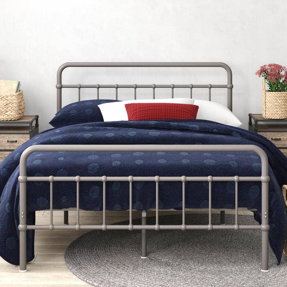 Zinus Florence 42" Modern Farmhouse Metal Platform Bed