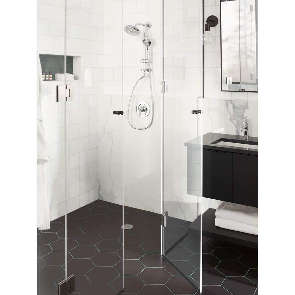 Gibson Single Hole Bathroom Faucet with Drain Assembly
