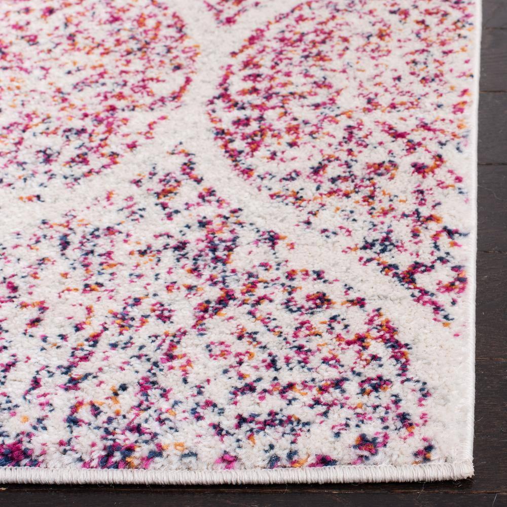 Madison MAD604 Power Loomed Indoor Area Rug - Cream/Fuchsia - 5'3"x7' - Safavieh