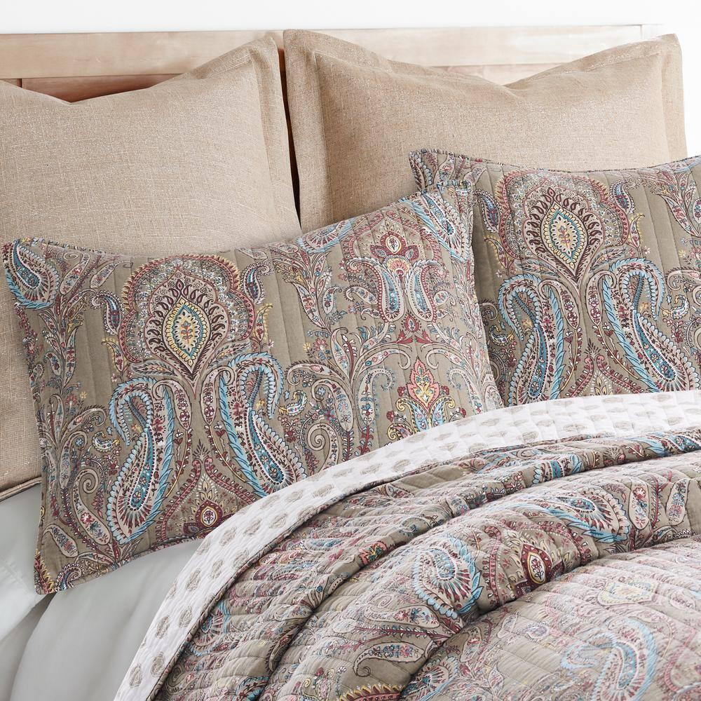 Presidio Quilt Set - One King Quilt and Two King Shams - Levtex Home