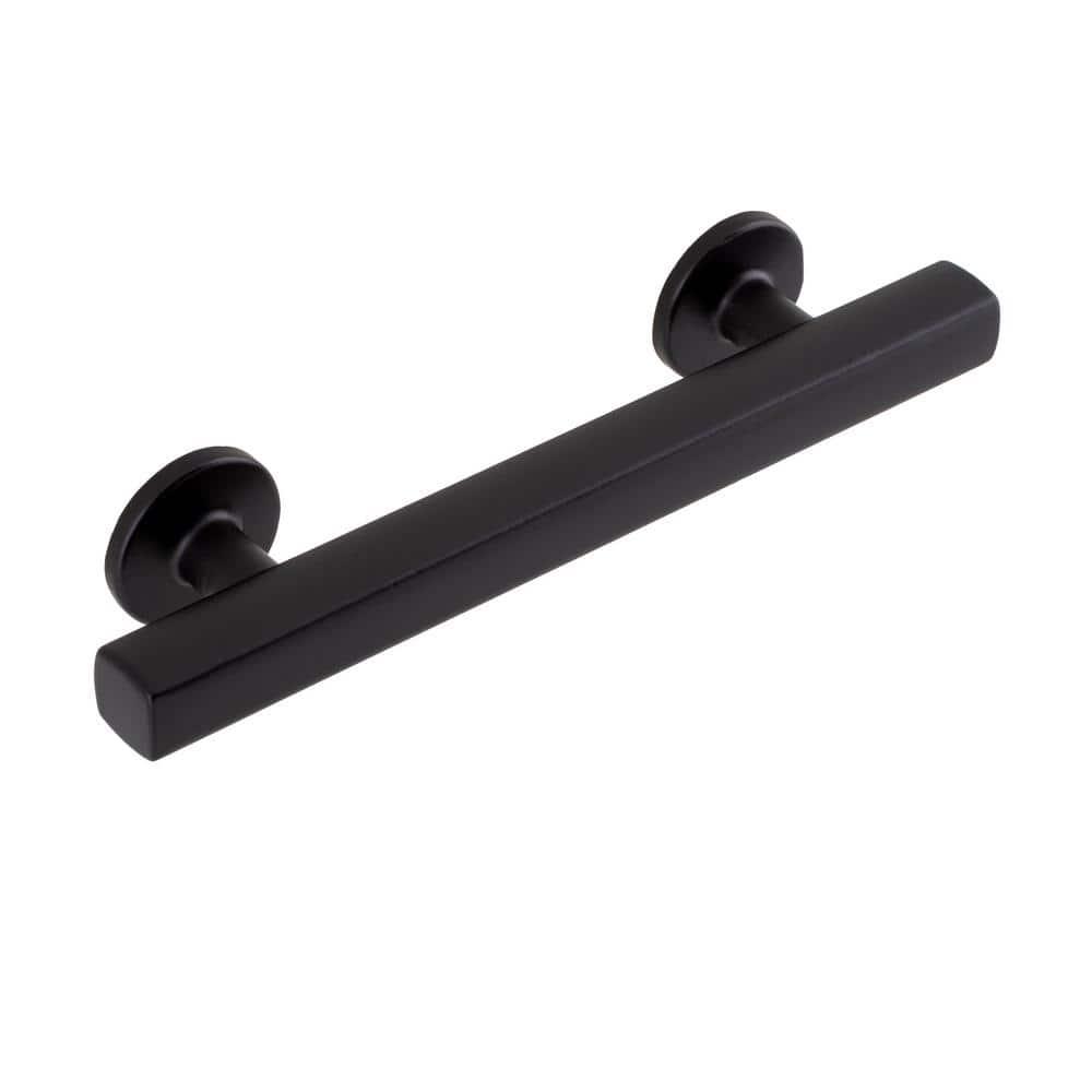 Flynn 3 1/2" Center to Center Bar Pull