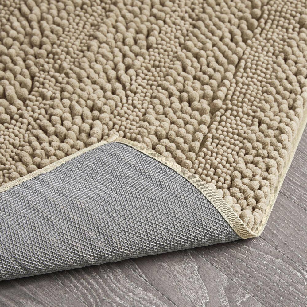 Laura Ashley Laura Ashley Astor Chenille Non-Slip Bath Mat