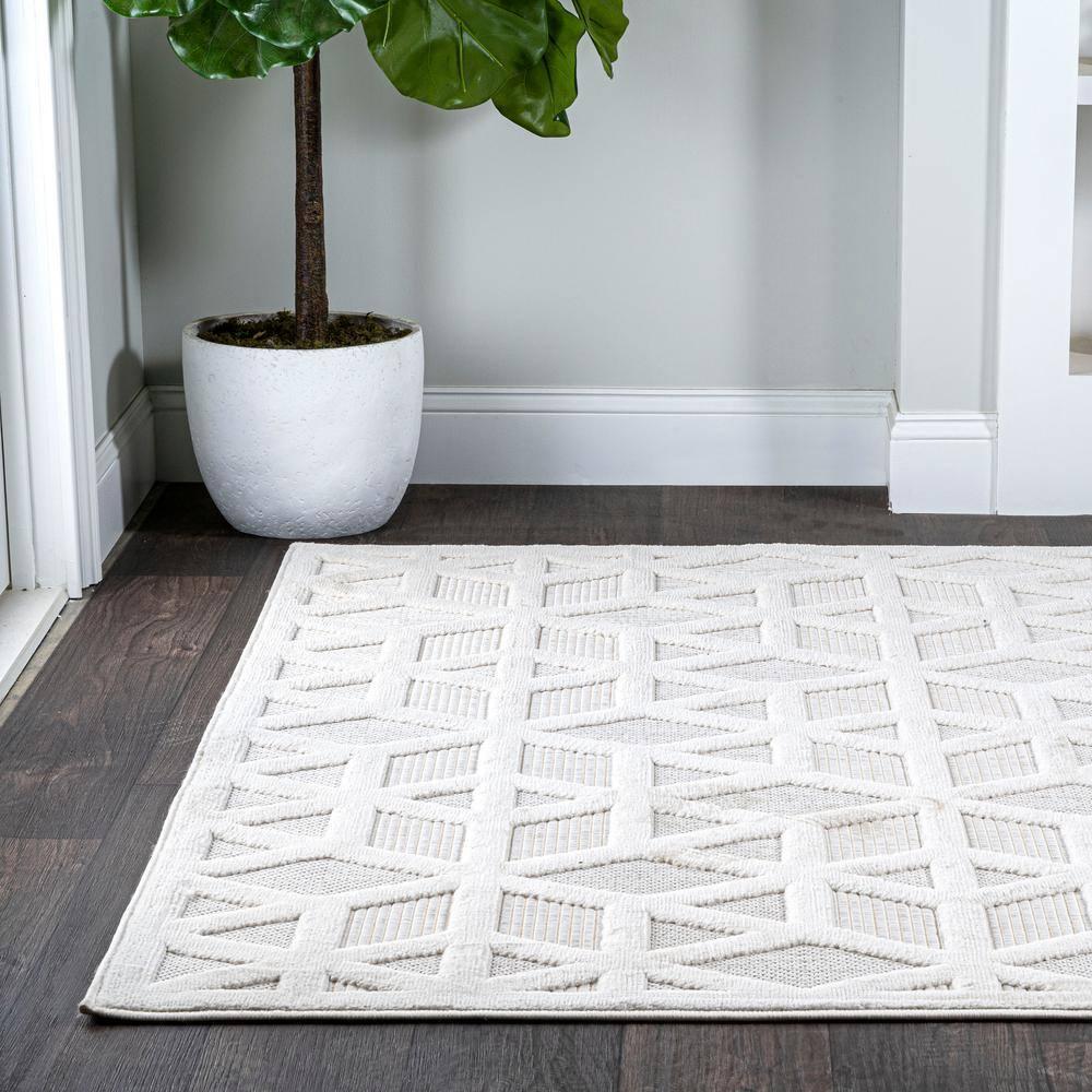 3'x5' Talaia Neutral Geometric Indoor/Outdoor Area Rug, Ivory - JONATHAN Y