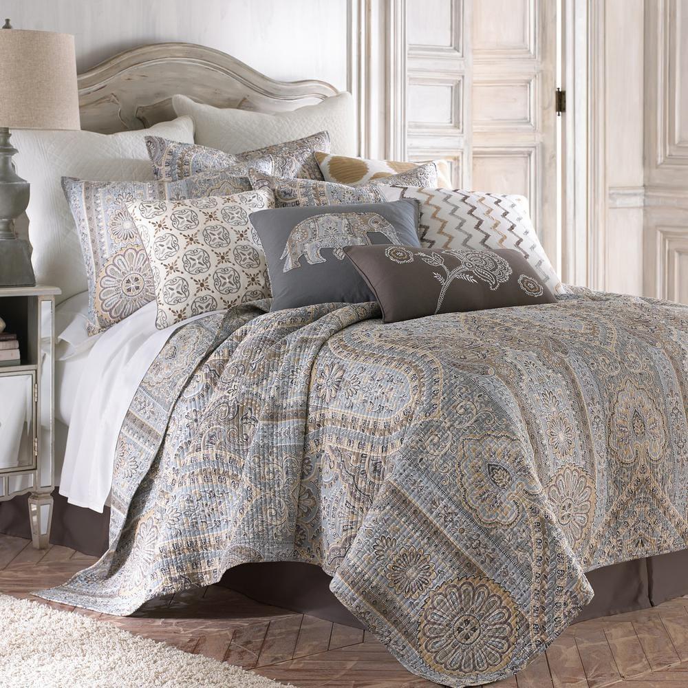Casablanca Grey Global Quilt Set - Full/Queen Quilt and Two Standard Pillow Shams Grey, Blue, Brown - Levtex Home