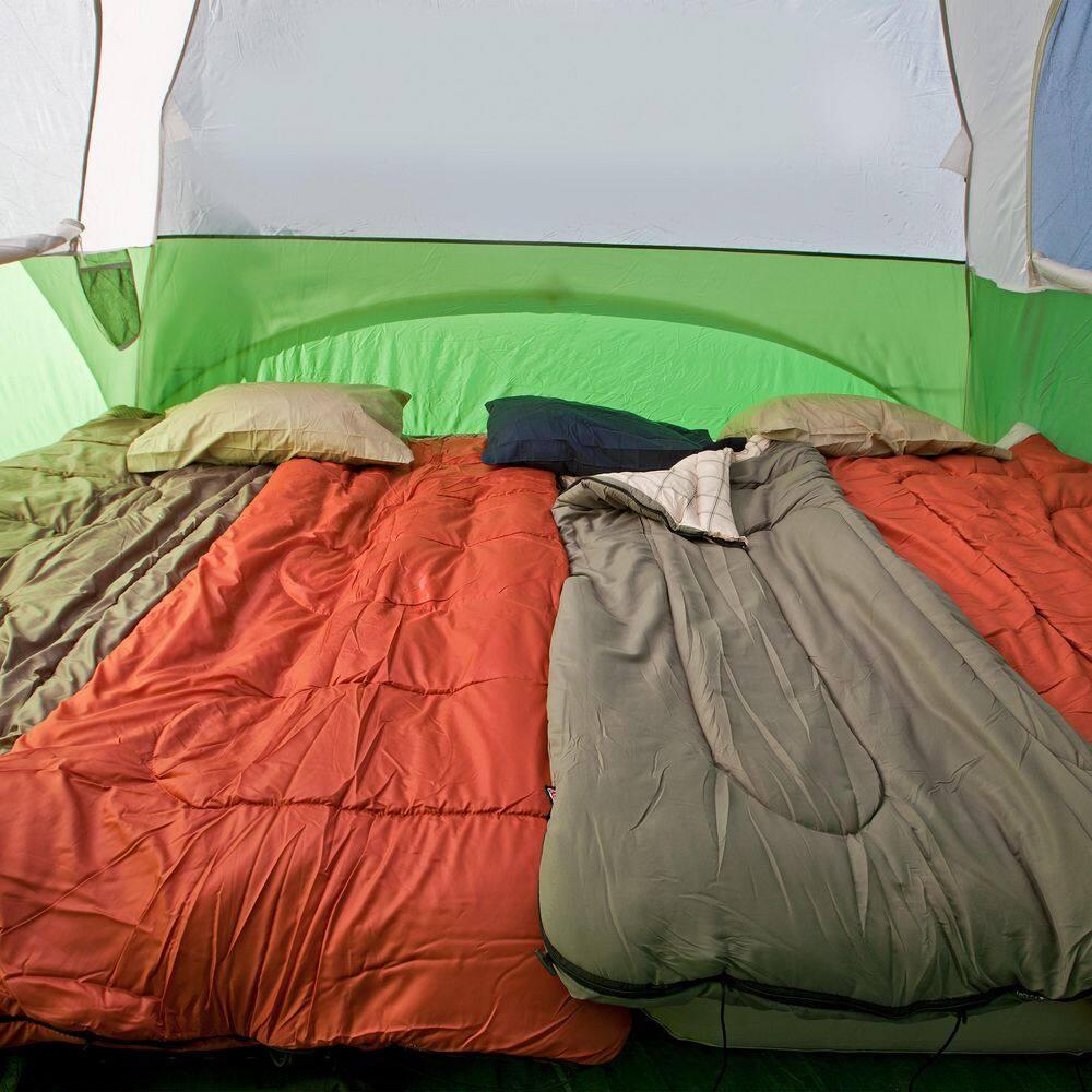 BEACHWATER POOL & SPA, LLC Evanston Screened Camping Tent, 6/8 Person Weatherproof Tent With Roomy Interior Includes Rainfly, Carry Bag, Easy Setup And Screened-In Porch