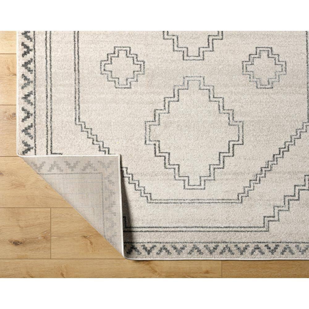 Livabliss Alpharetta Vintage Tribal Area Rug,5'3" x 7',Gray