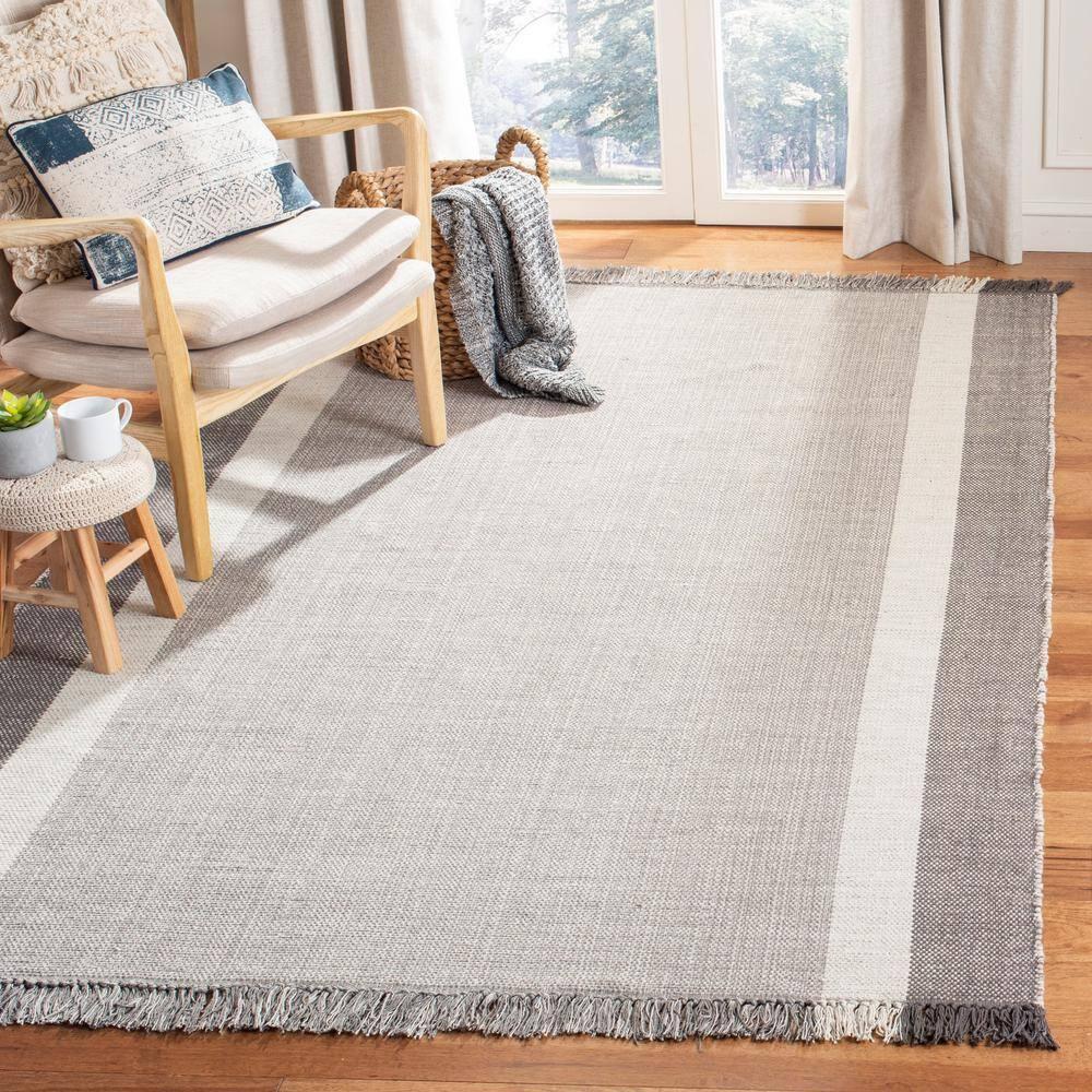 Montauk MTK301 Hand Woven Indoor Accent Rug - Ivory/Grey - 2'x3' - Safavieh
