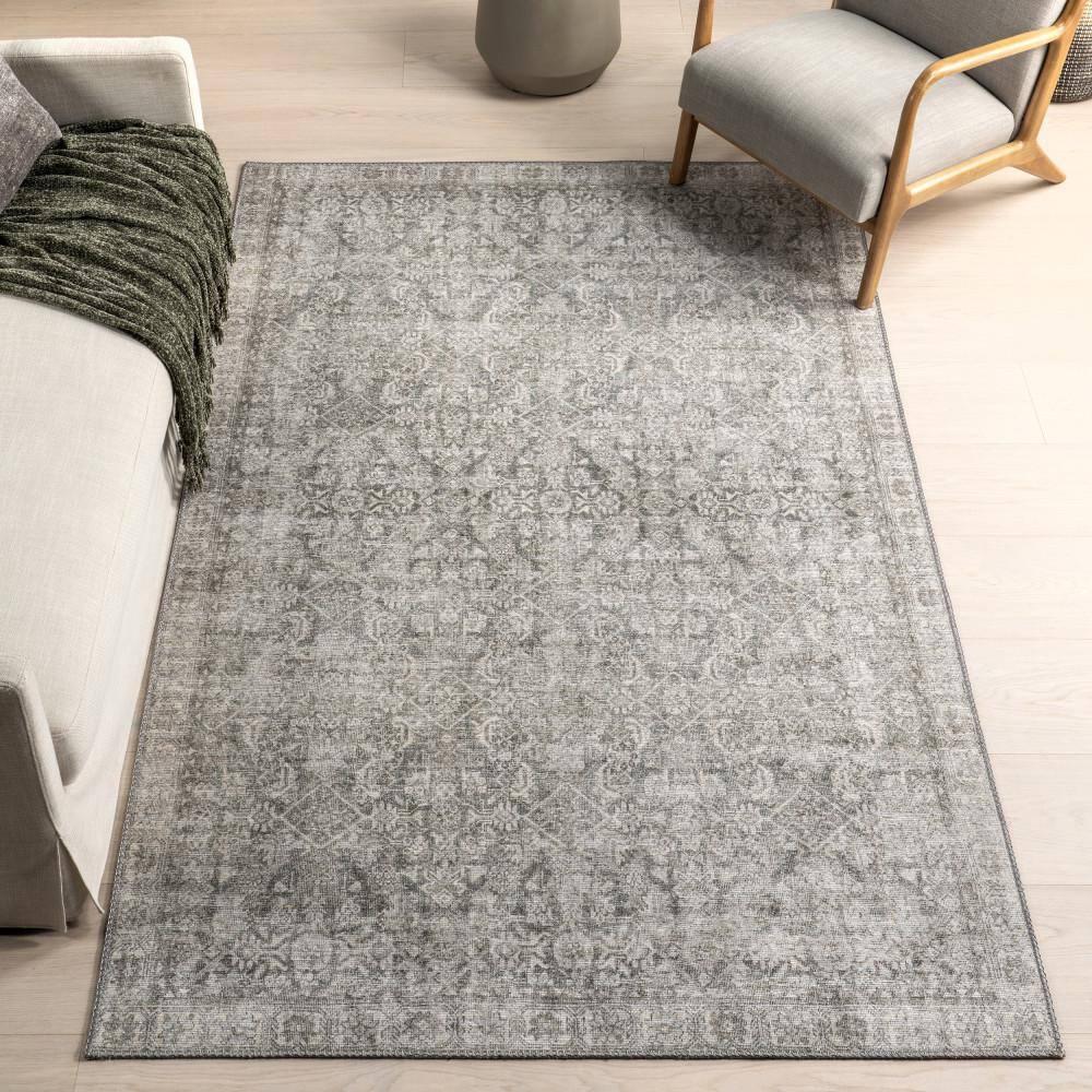 Nuloom Hillstone Collection Calianna Traditional Vintage Medallion Area Rug, 5' x 8', Beige