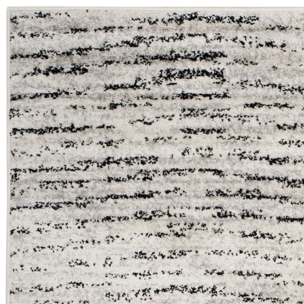 SAFAVIEH Adirondack Linnette Abstract Area Rug, Ivory/Silver, 4' x 4' Square