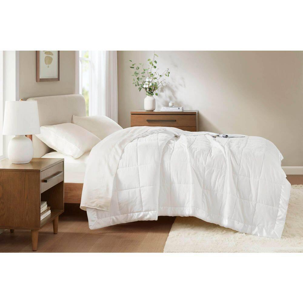Madison Park Lightweight Down Alternative Blanket with Satin Trim