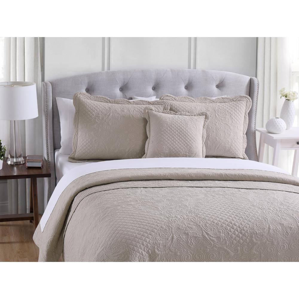 French Tile Scalloped Quilt Set Cotton Standard Quilt Set