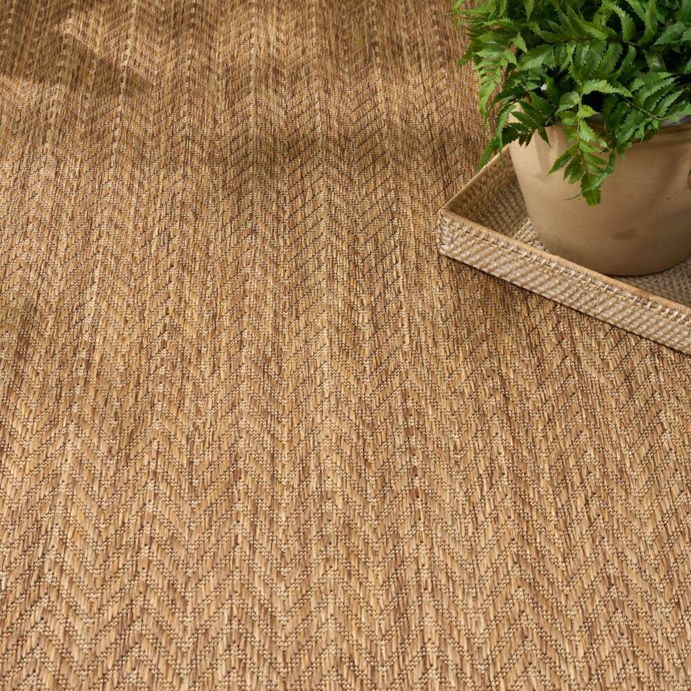 Nourison Horizon Indoor/Outdoor 8' x 10' Natural Modern Chevron Flatweave Rug