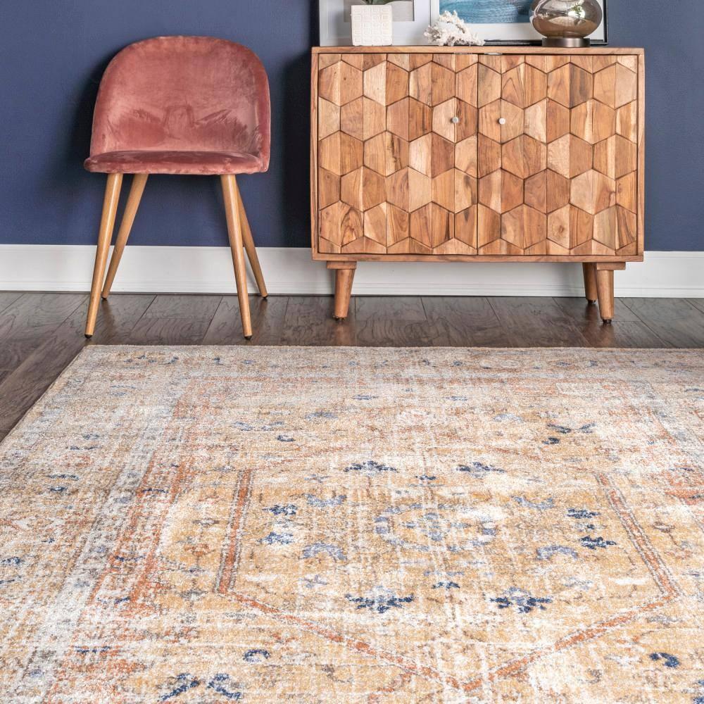 Nuloom Jacquie Oriental/Persian 4x6 Indoor Area Rug for Living Room Bedroom Dining Room Kitchen, Gold/Ivory