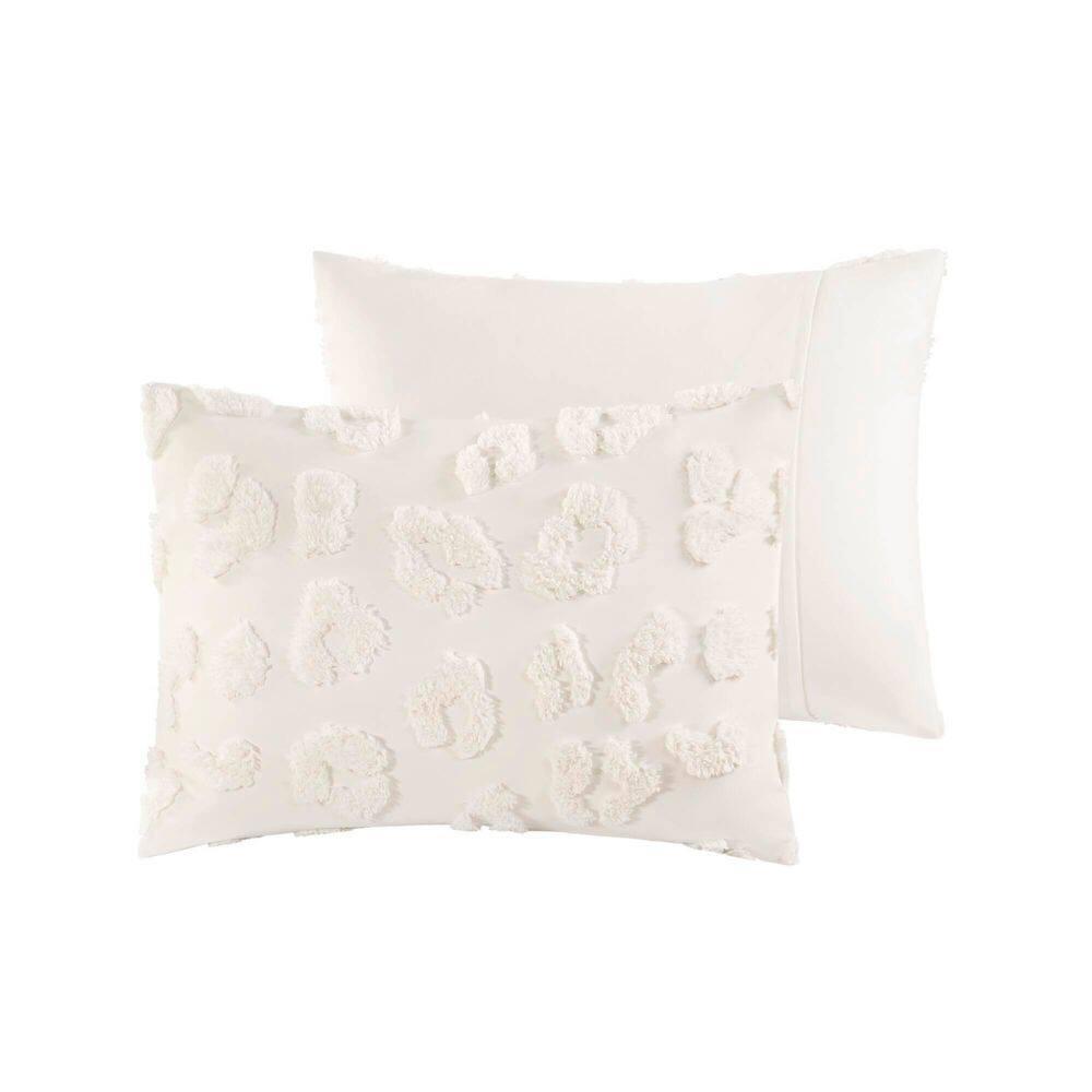 Intelligent Design Larissa Animal Chenille Comforter Set
