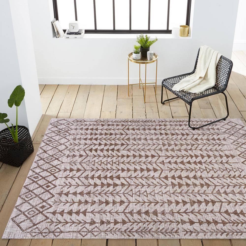 3'x5' Tokay Bohemian Geometric Indoor/Outdoor Area Rug, Beige/Brown - JONATHAN Y