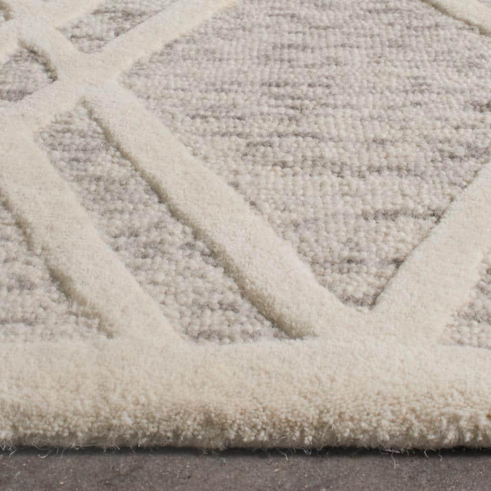 SAFAVIEH Cambridge Rordan Faded Geometric Wool Area Rug, Light Brown/Ivory, 8' x 10'