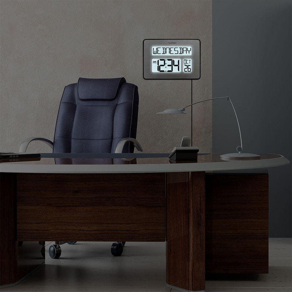La Crosse Technology Backlight Atomic Full Calendar Clock with Extra-Large Digits, 513-1419BL-INT