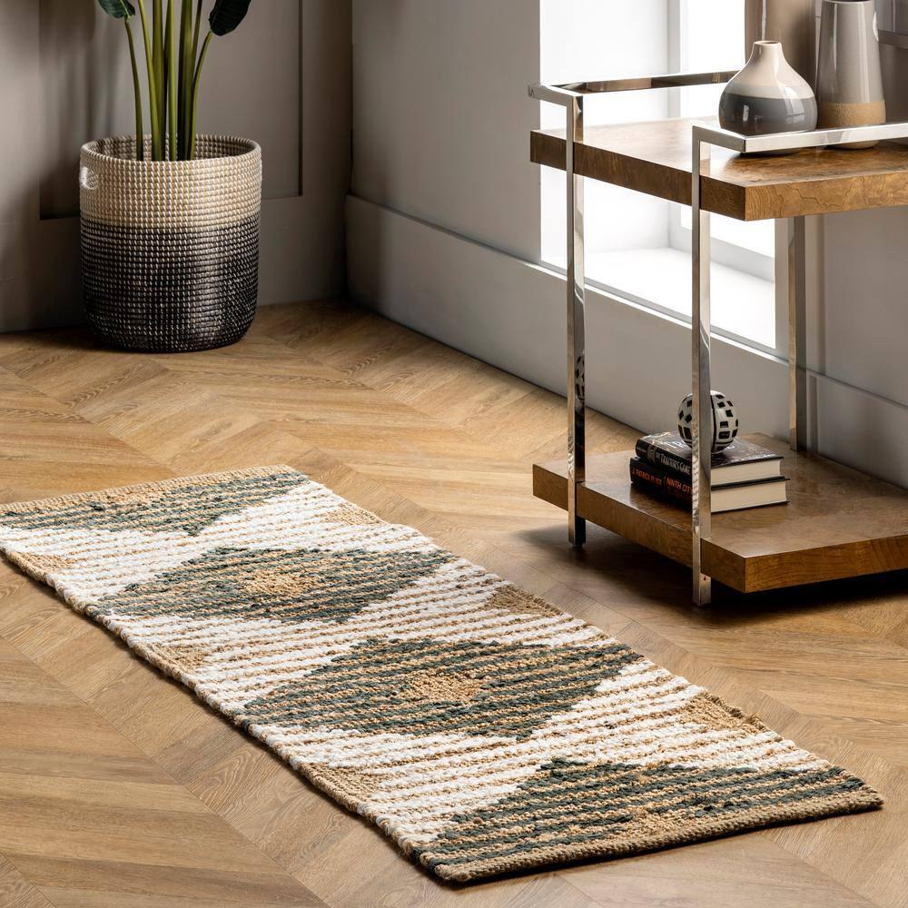 nuLOOM Hand Braided Marla Denim And Jute Diamonds Area Rug
