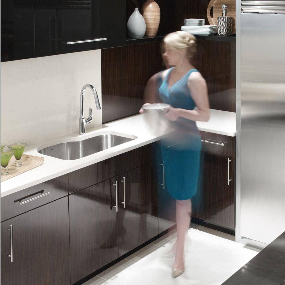 Medallion Designer 31.5'' L Undermount Single Bowl Stainless Steel Kitchen Sink