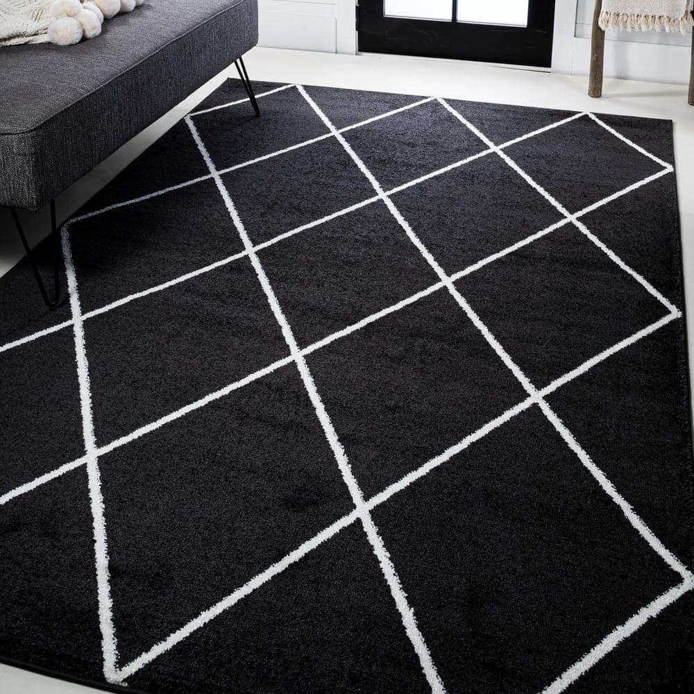 4'x6' Cole Minimalist Diamond Trellis Area Rug, Black/White - JONATHAN Y