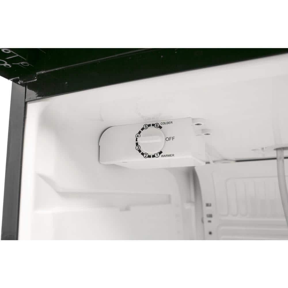 EdgeStar EdgeStar 4.9 Cubic Feet Single Tap Freestanding Kegerator with Adjustable Temperature