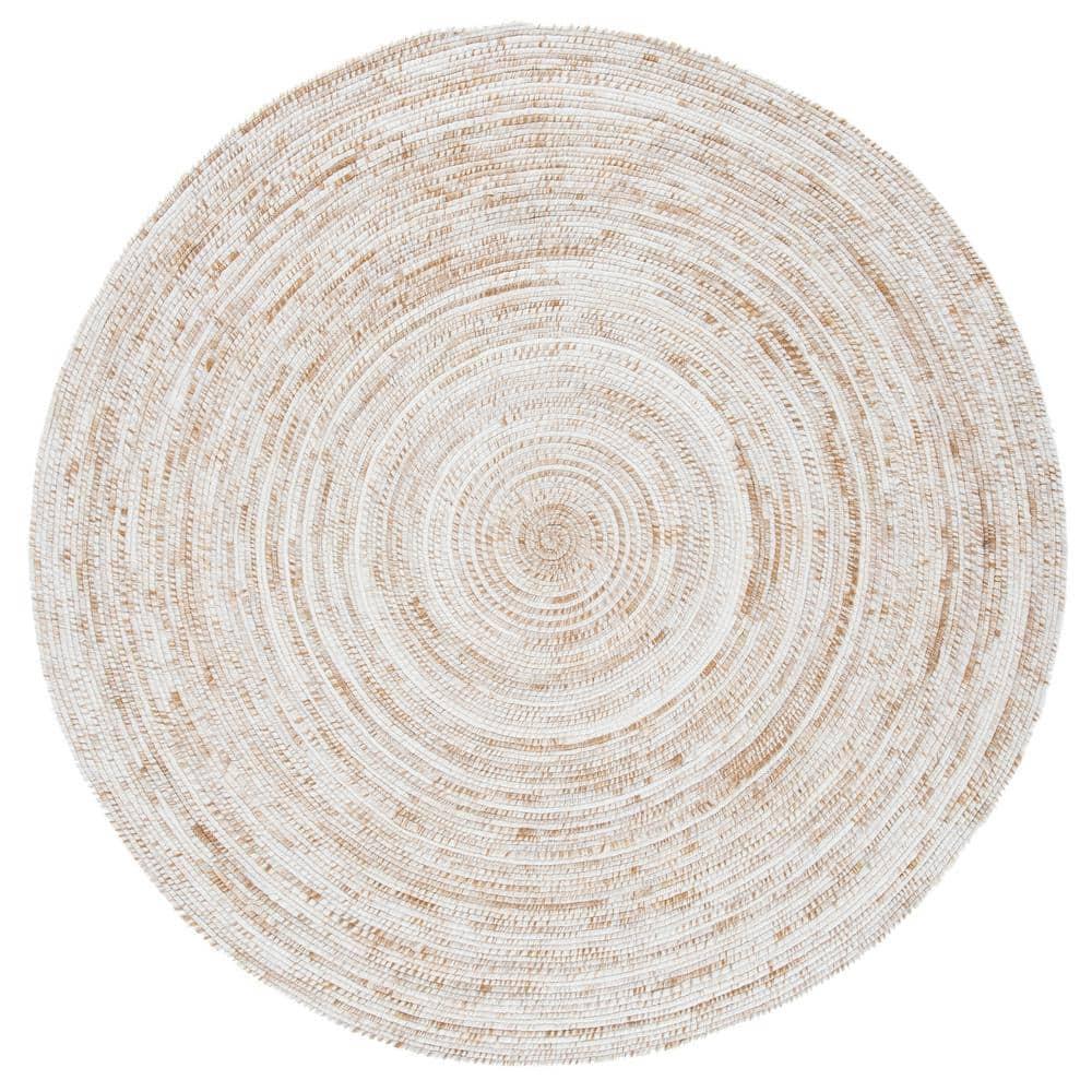 Braided BRD452 Hand Woven Indoor Area Rug - Beige - 5' Round - Safavieh