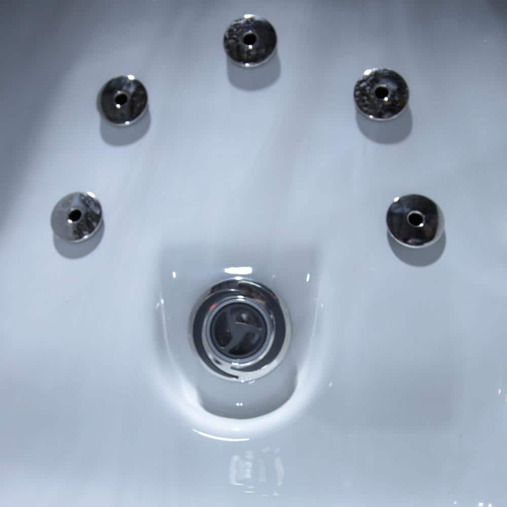 USA Spas Cordoba 2-Person 16-Jet Plug and Play Hot Tub