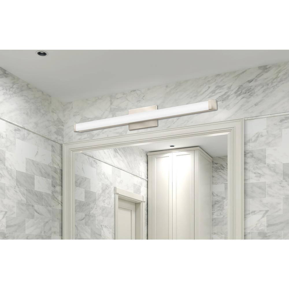 Lithonia Lighting Fmvcsls 36In Mvolt 90Cri M4 Contractor Select Fmvcsls 33" Wide