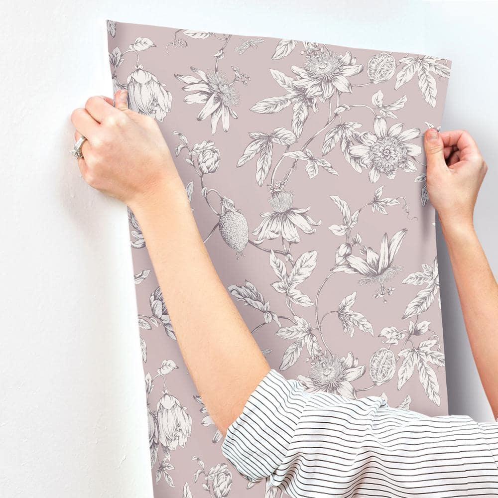 Passion Flower Toile Floral Wallpaper