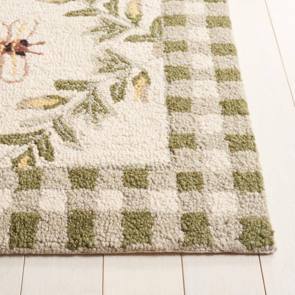 Chelsea HK55 Hand Hooked Runner Rug - Ivory/Green - 2'6"x10' - Safavieh