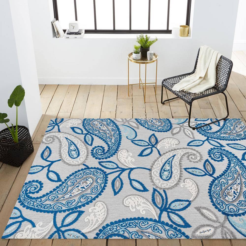 5'x8' Julien Paisley High-Low Indoor/Outdoor Area Rug, Blue/Light Gray - JONATHAN Y