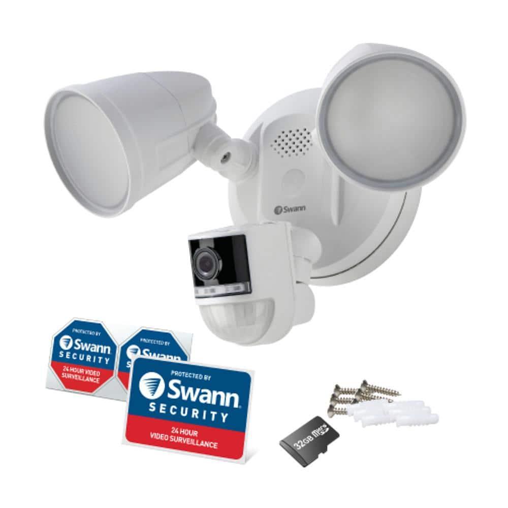 Swann 4K UHD Wired 2600 Lumen Outdoor WiFi Motion Security Floodlight Camera