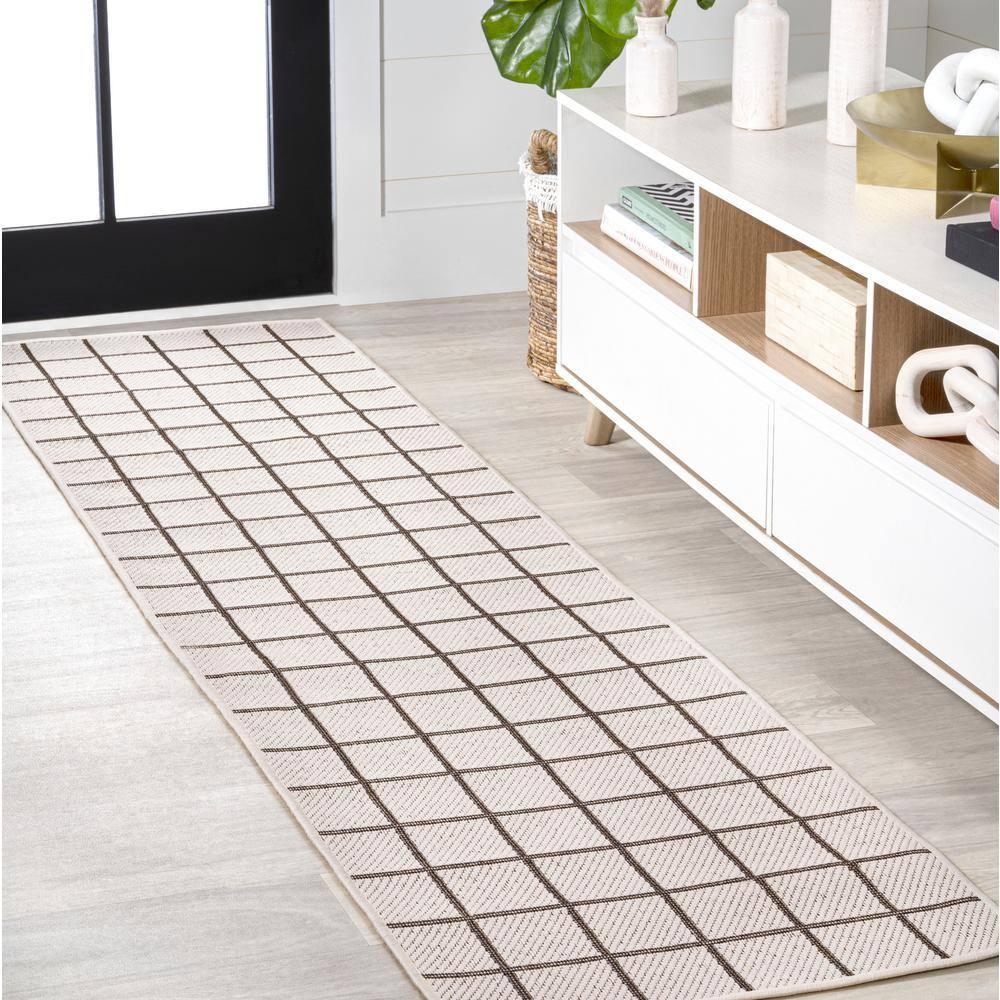 2' x 8' Grid Modern Squares Indoor/Outdoor Runner Rug, Cream/Black - JONATHAN Y