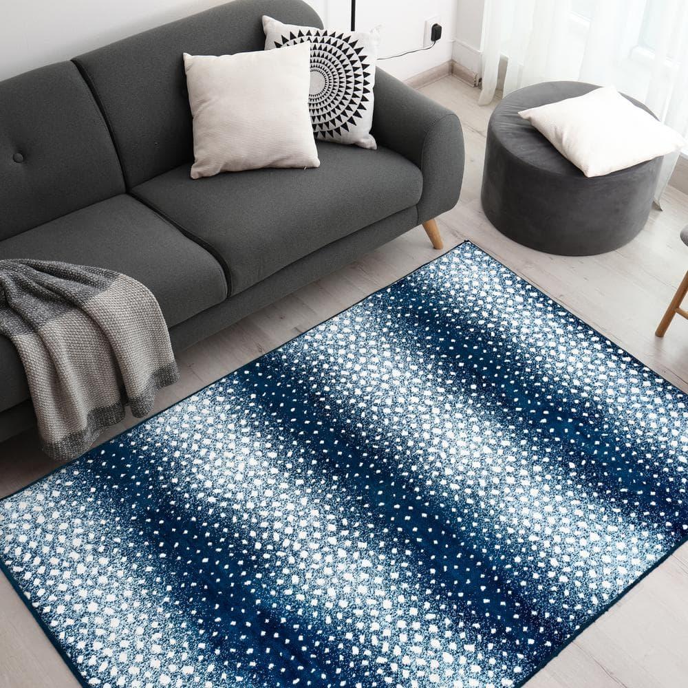 4'x 6' Antelope Modern Animal Area Rug, Navy/Cream - JONATHAN Y