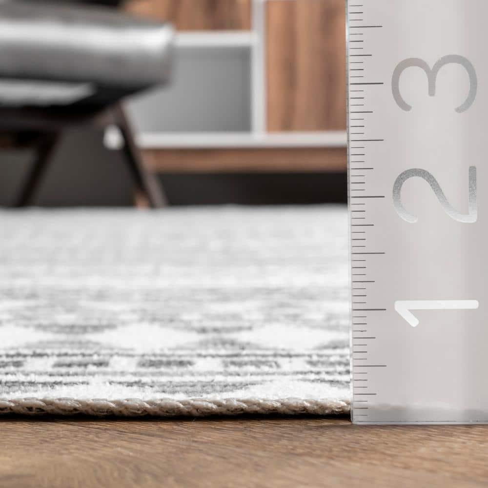 Nuloom Kira Pet Friendly Machine Washable Geometric Area Rug, 3' x 5', Grey