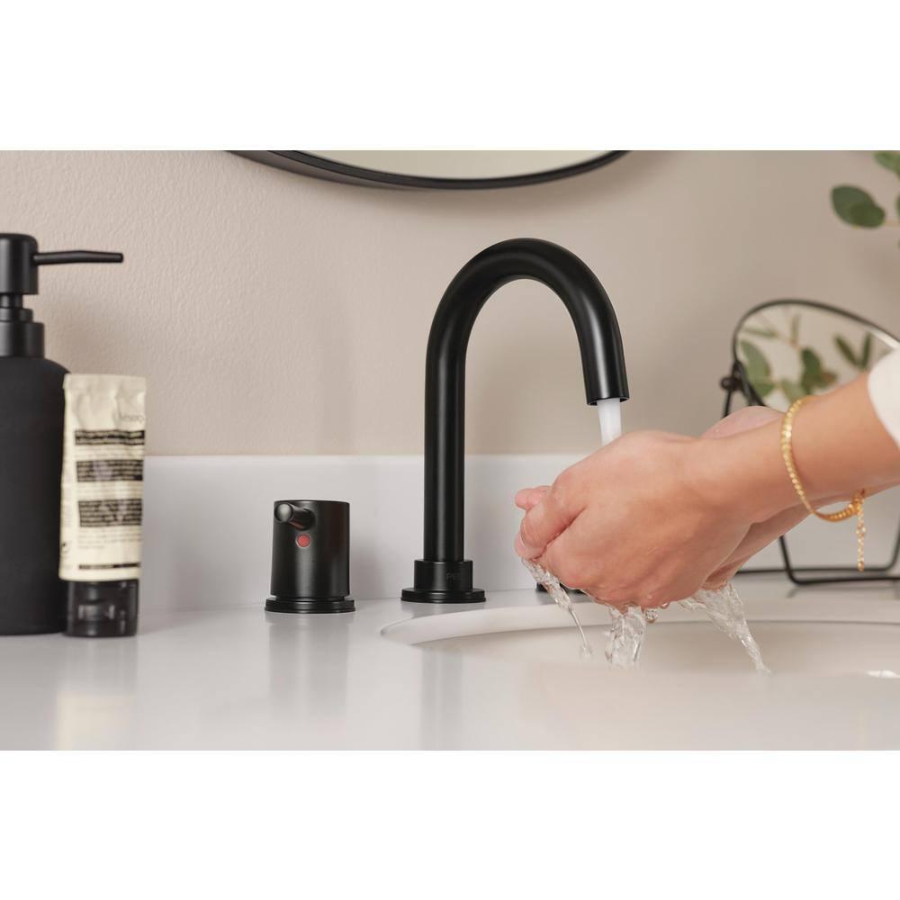 Precept Widespread 2-handle Bathroom Faucet with Drain Assembly