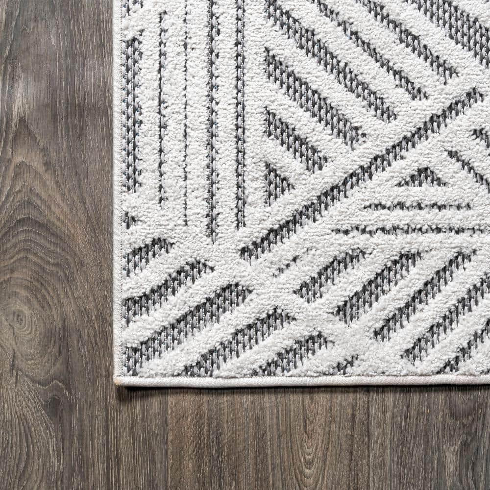 3'x5' Jordan High-Low Pile Art Deco Geometric Indoor/Outdoor Area Rug, White/Black - JONATHAN Y