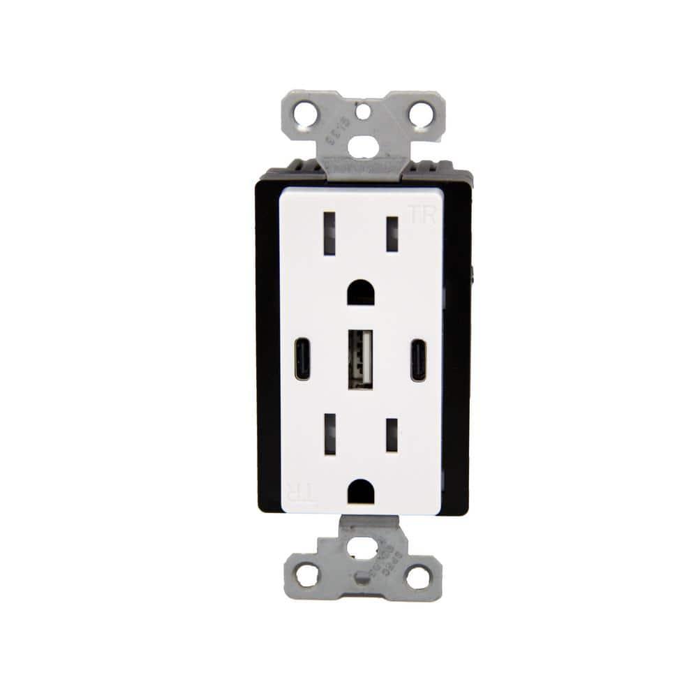 White 15 Amp Tamper Resistant Duplex Outlet with 3 USB Ports