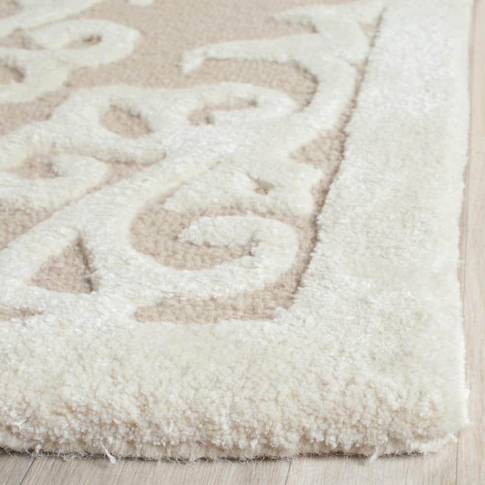 SAFAVIEH Bella Galena Damask Vines Wool Area Rug, Sand/Ivory, 9' x 12'