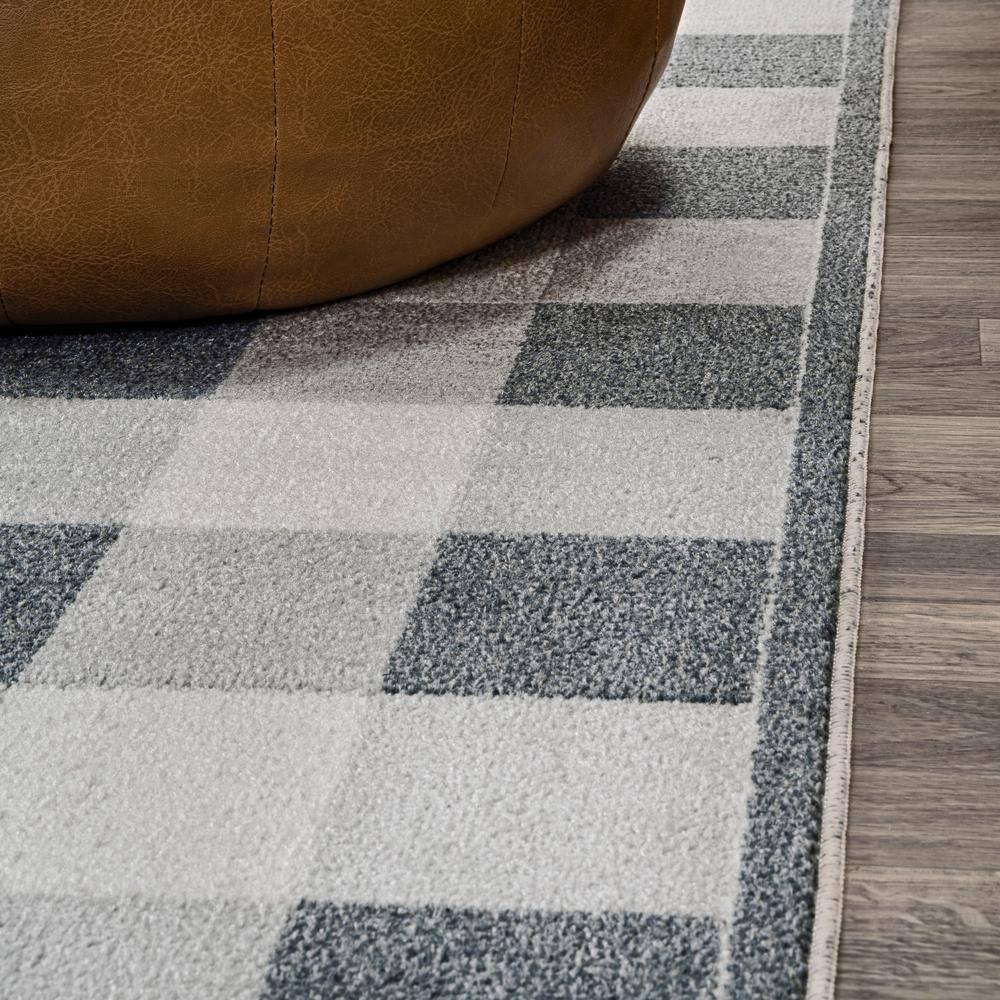 JONATHAN Y Gingham Gradient Plaid Cottage Machine-Washable Light Gray/Dark Gray/Cream 3 ft. x 5 ft. Area Rug