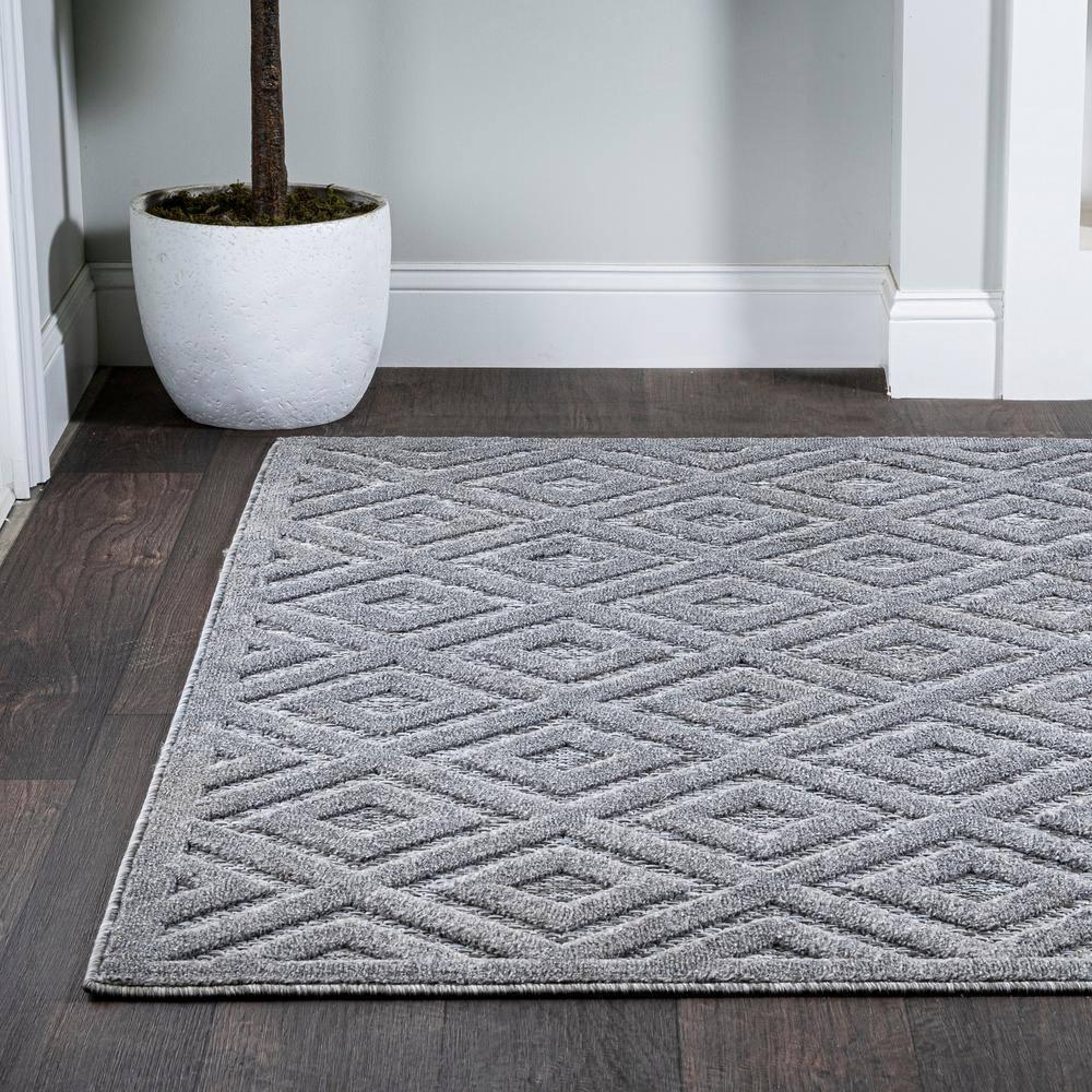 3'x5' Portmany Neutral Diamond Trellis Indoor/Outdoor Area Rug, Dark Gray - JONATHAN Y
