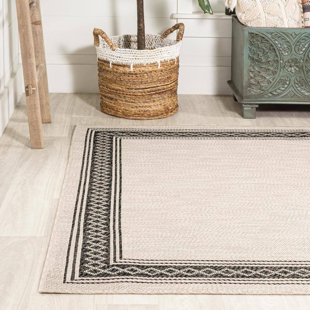 5' x 8' Lucia Classic Diamond Border Indoor/Outdoor Area Rug, Cream/Black - JONATHAN Y