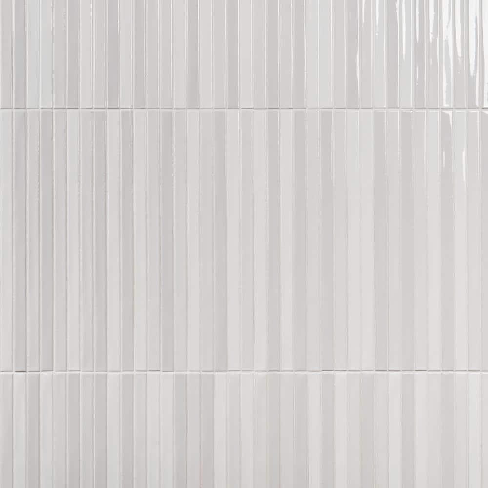 Vivanta 5.27 In. X 17.71 In. Glossy Ceramic Mosaic Elongated Subway Wall Tile (8 Sheets / Box)