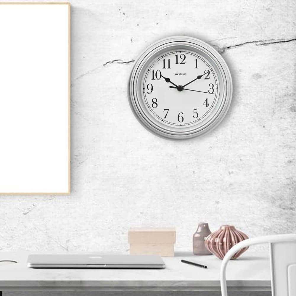 Westclox 9 inch Silver Round Simplicity Analog QA Wall Clock