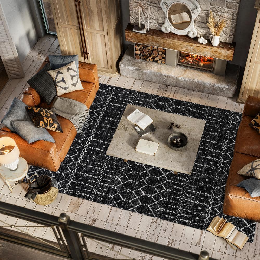 JONATHAN Y Moroccan HYPE Boho Vintage Diamond Black/Ivory 3 ft. x 5 ft. Area Rug