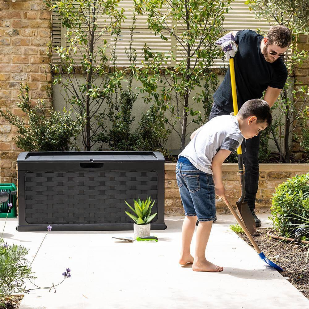 Starplast 88 Gallon Rattan Deck Box, Black