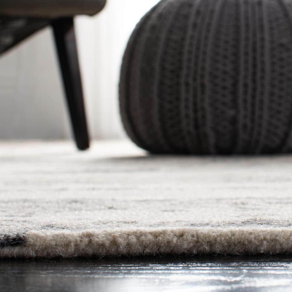 Abstract ABT465 Handmade Indoor Area Rug - Charcoal/Ivory - 10'x14' - Safavieh