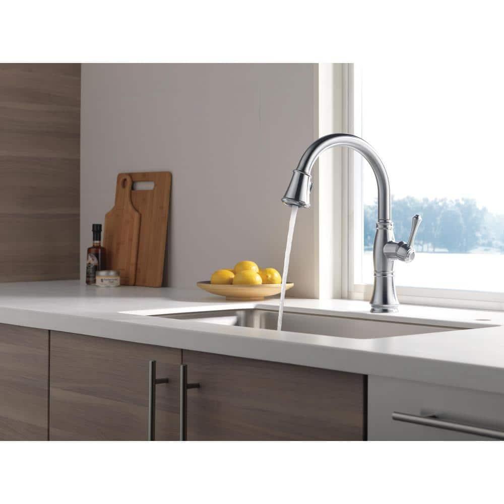Cassidy Pull Down Sprayer Kitchen Sink Faucet, Single Handle Kitchen Faucet