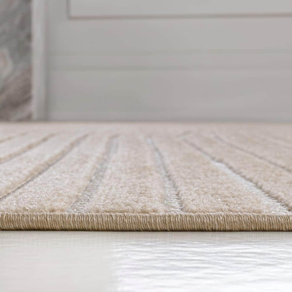 JONATHAN Y Hallie High-Low Minimalist Curve Geometric Beige/Cream 4 ft. x 6 ft. Indoor/Outdoor Area Rug